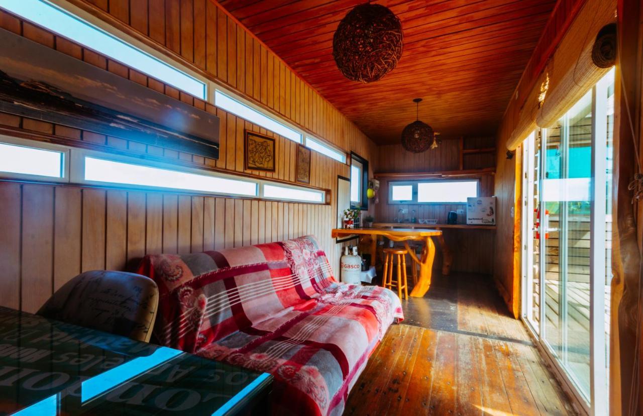 Sirena Insolente Hostel & Suites Pichilemu Buitenkant foto