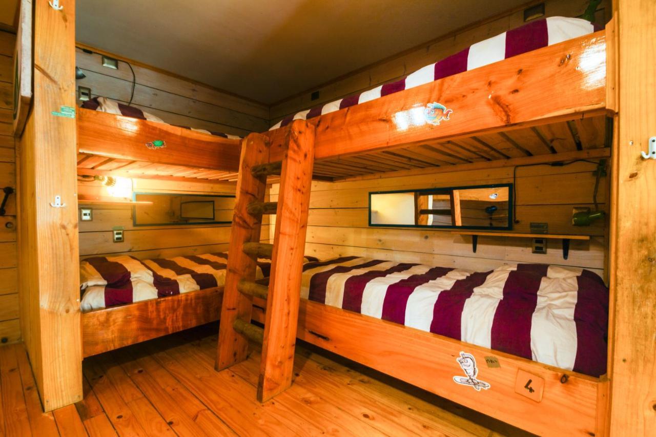 Sirena Insolente Hostel & Suites Pichilemu Buitenkant foto