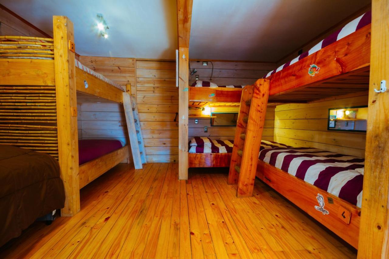 Sirena Insolente Hostel & Suites Pichilemu Buitenkant foto