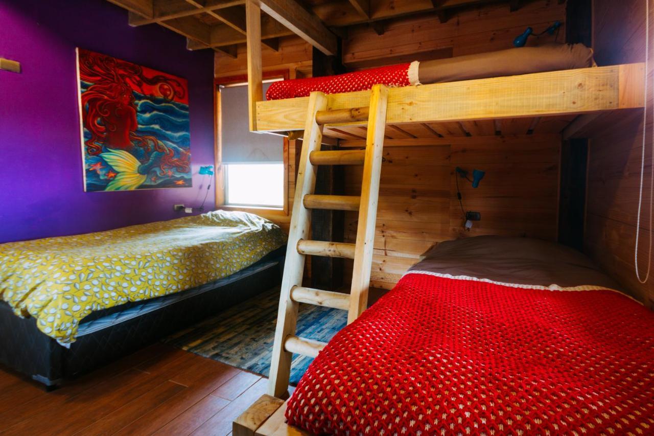 Sirena Insolente Hostel & Suites Pichilemu Buitenkant foto