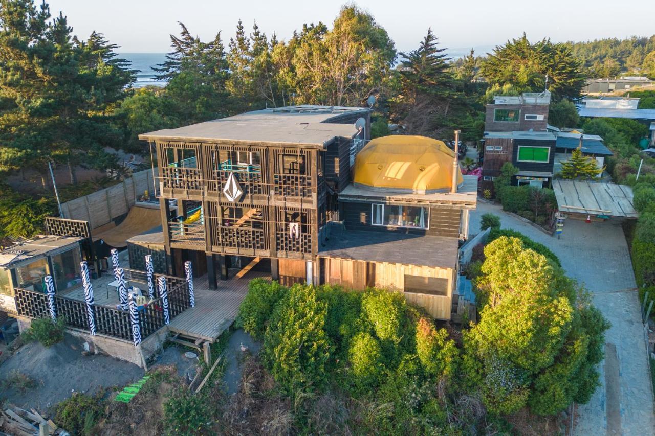 Sirena Insolente Hostel & Suites Pichilemu Buitenkant foto